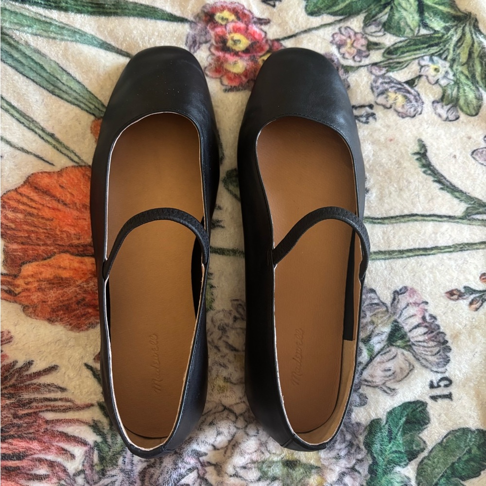 Madewell Greta flats! Size 9 price lowered & firm please.
